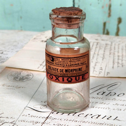 french apothecary toxic bottle