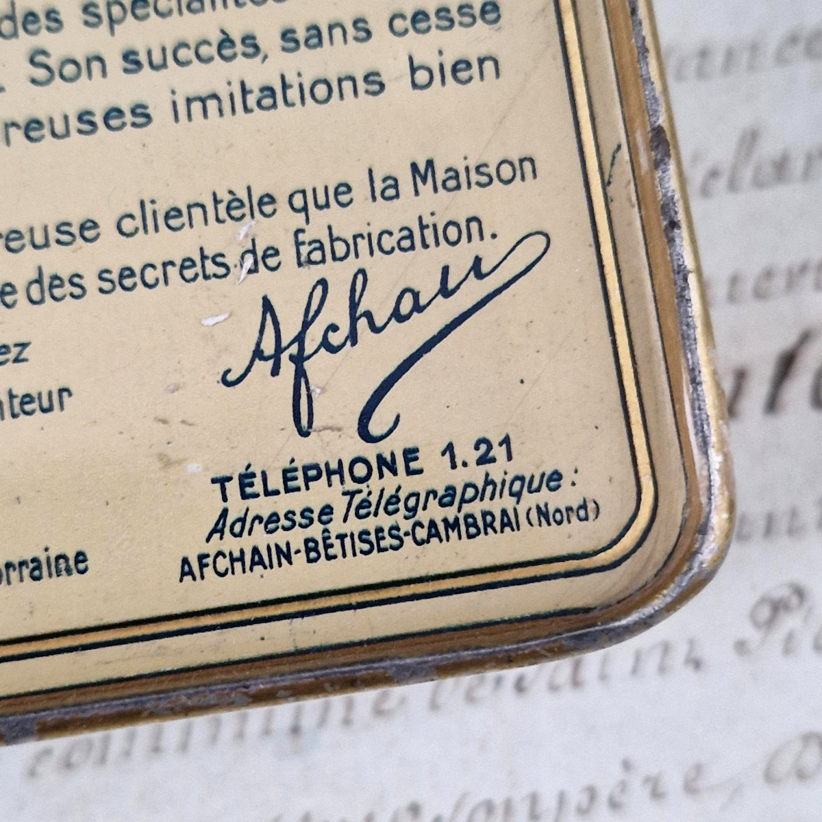 Boîte publicitaire “Bêtises de Cambrai – Afchain”
