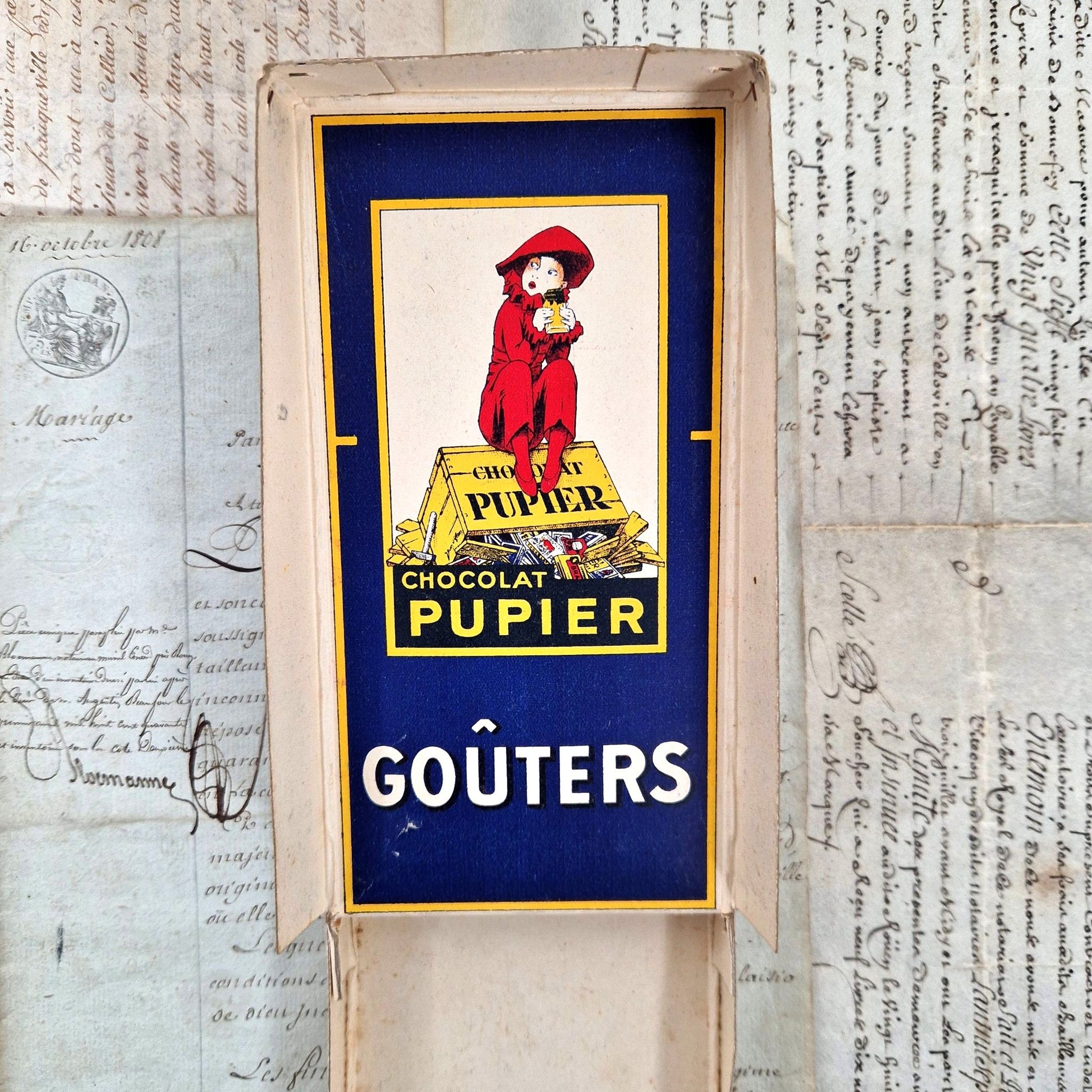 french retro packaging chocolat pupier