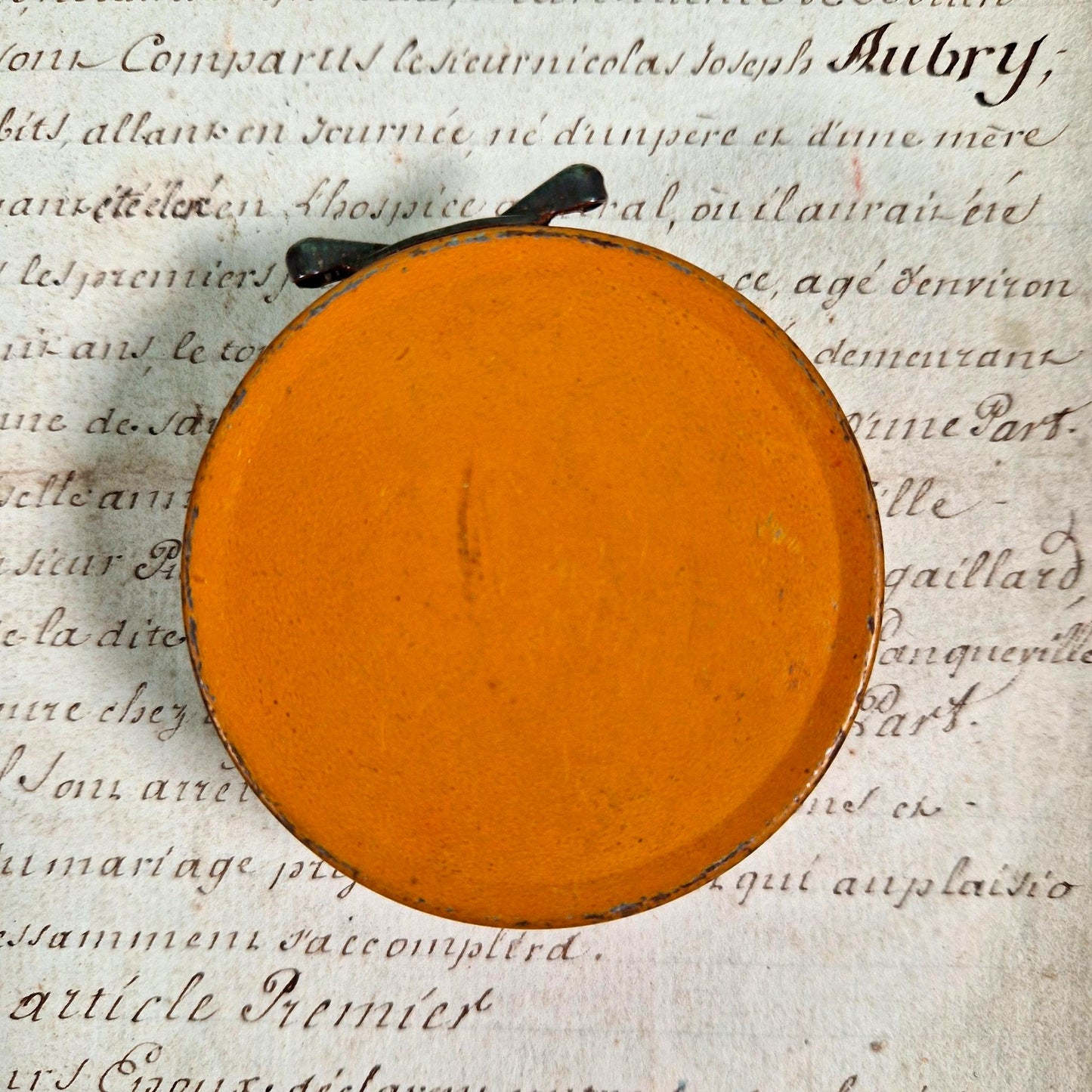 french shoe polish tin la troika