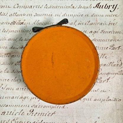 french shoe polish tin la troika