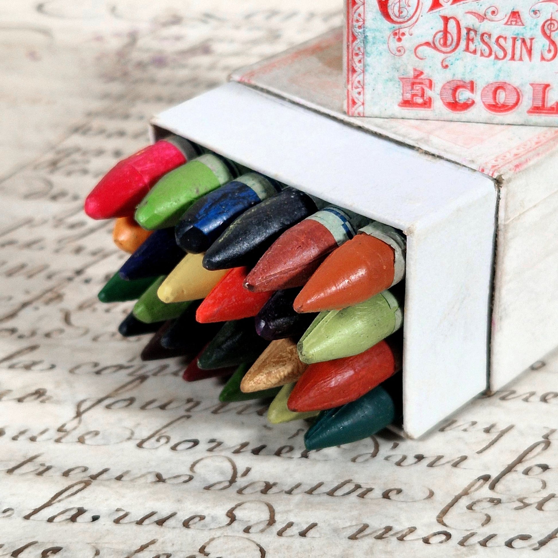 french vintage color crayons