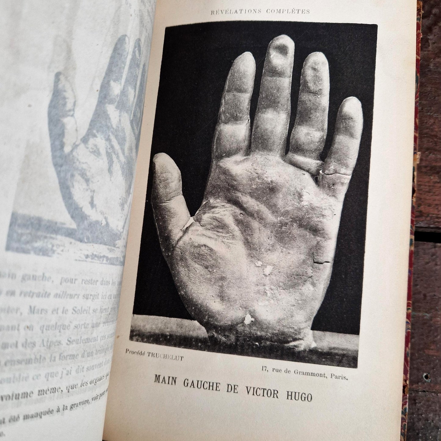 gravures chirologie main victor hugo