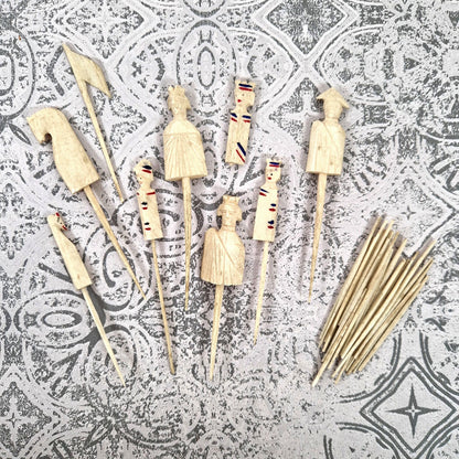 jeu de jonchets ancien en os sculpte