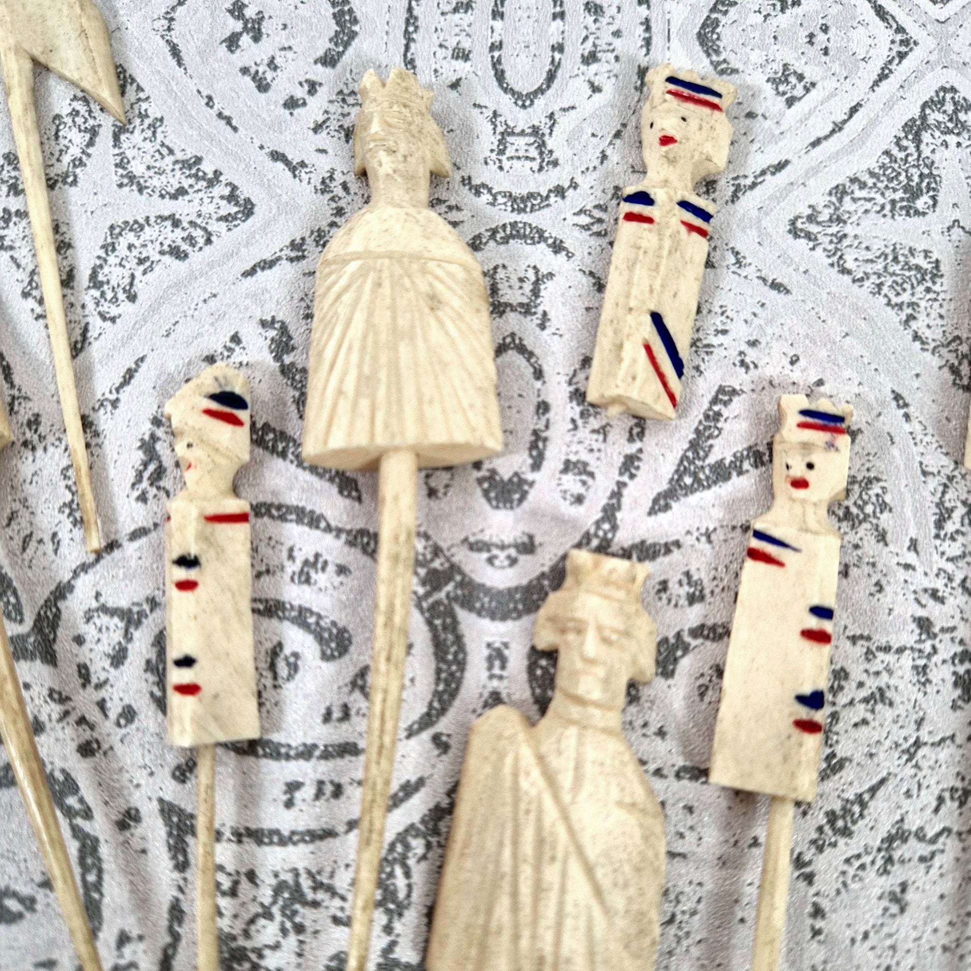 jonchets tricolores sculpture naive