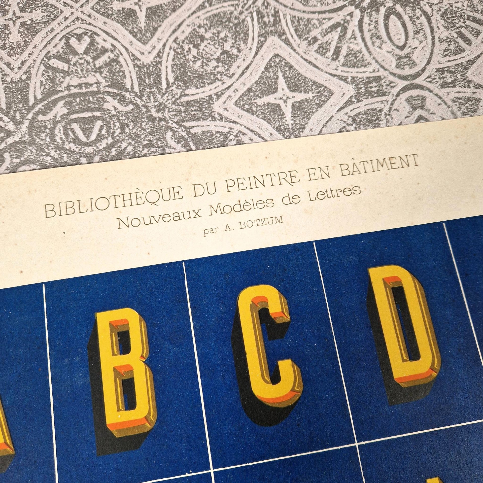 lettering egyptian blue yellow