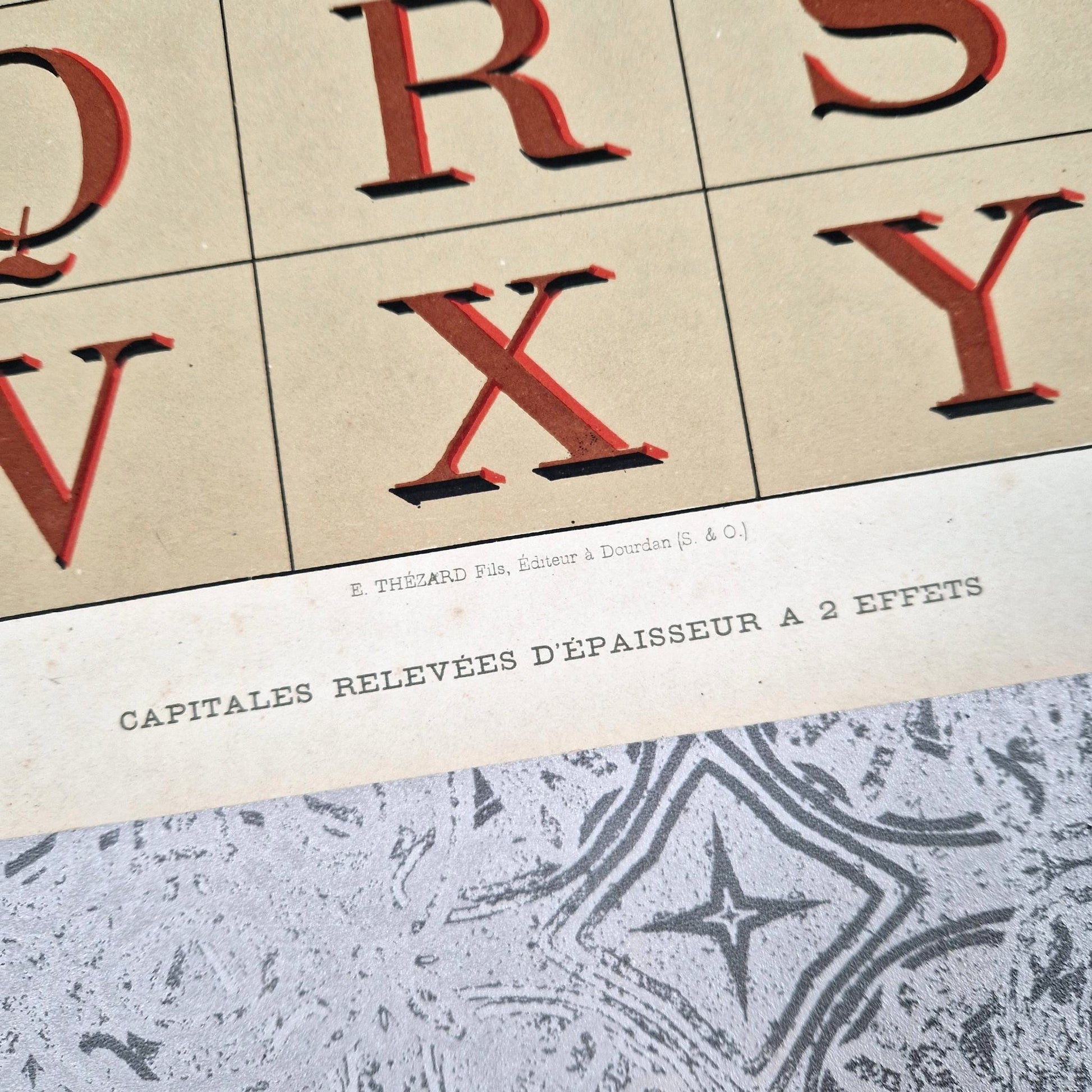 lettering vintage red black typography