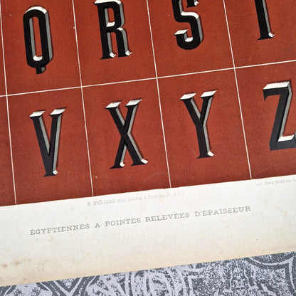 lettres egyptiennes à pointes