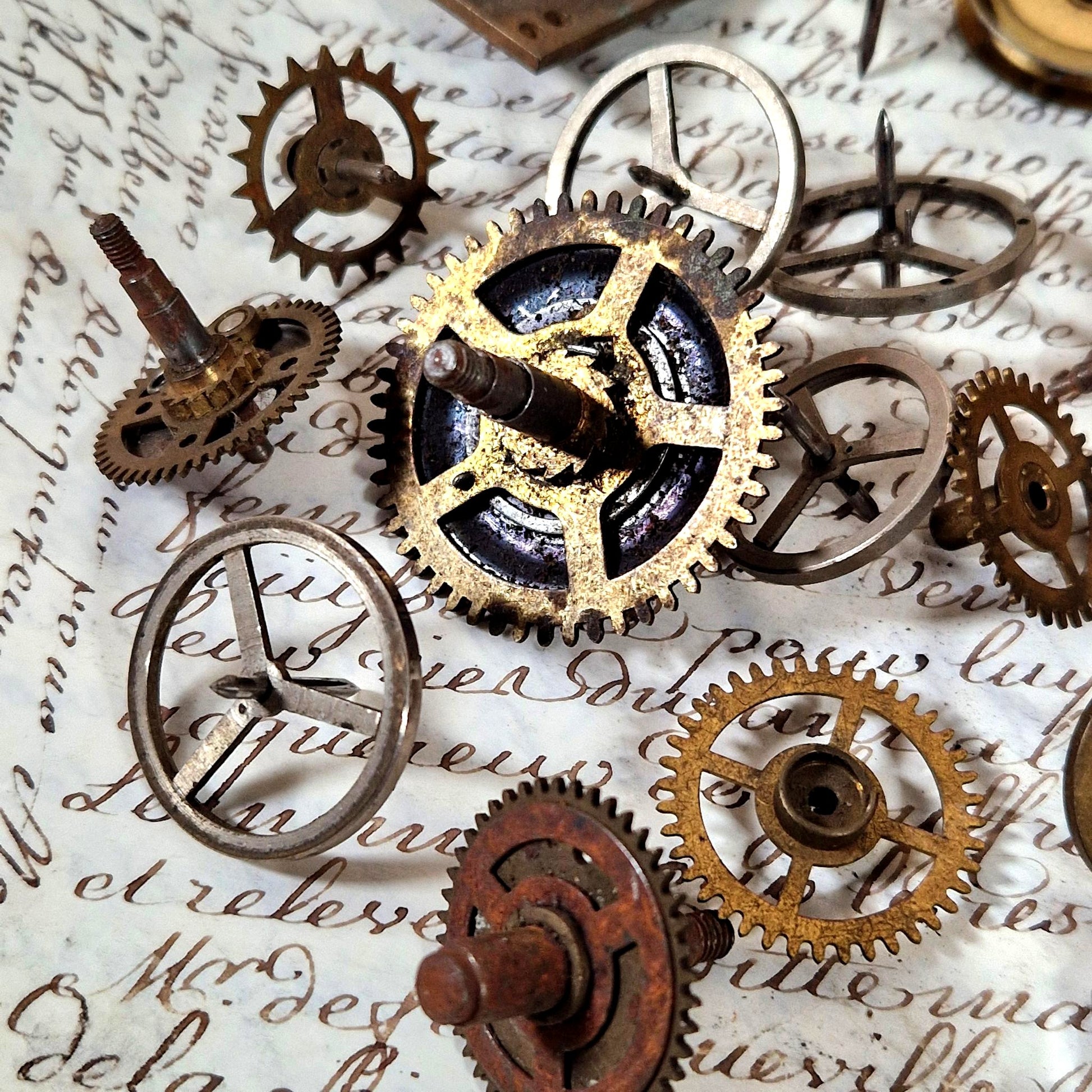 lot pieces horloge engrenages