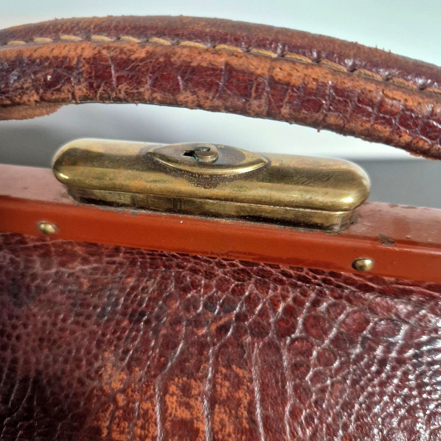 mallette medecin annees 1930