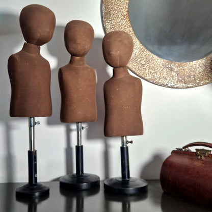 mannequin vitrine enfant ancien