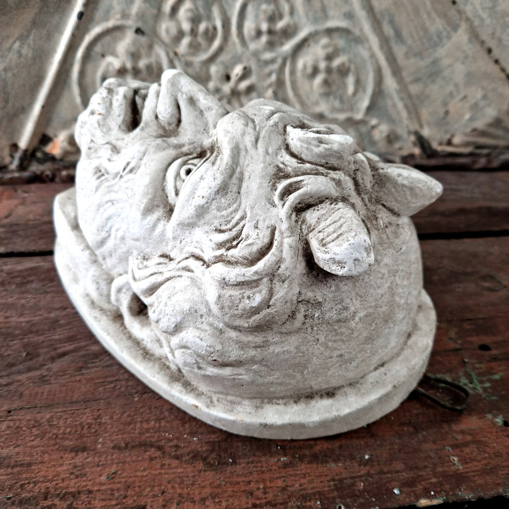 mascaron gothique visage infernal