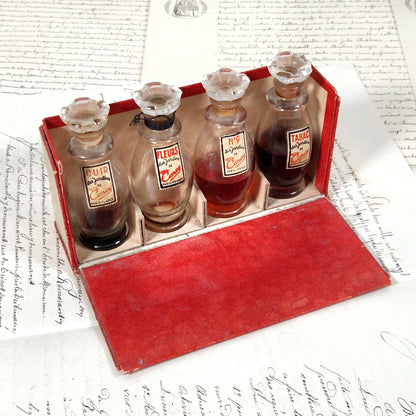 miniatures parfums art deco caray paris