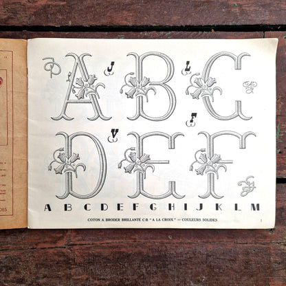modele alphabet monogramme js