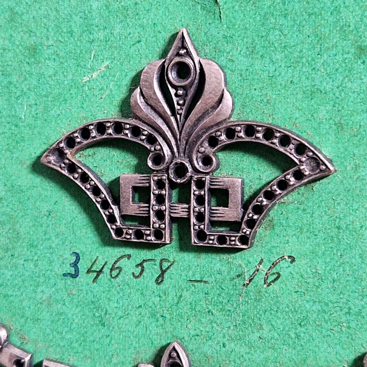 modele decoratif art deco france