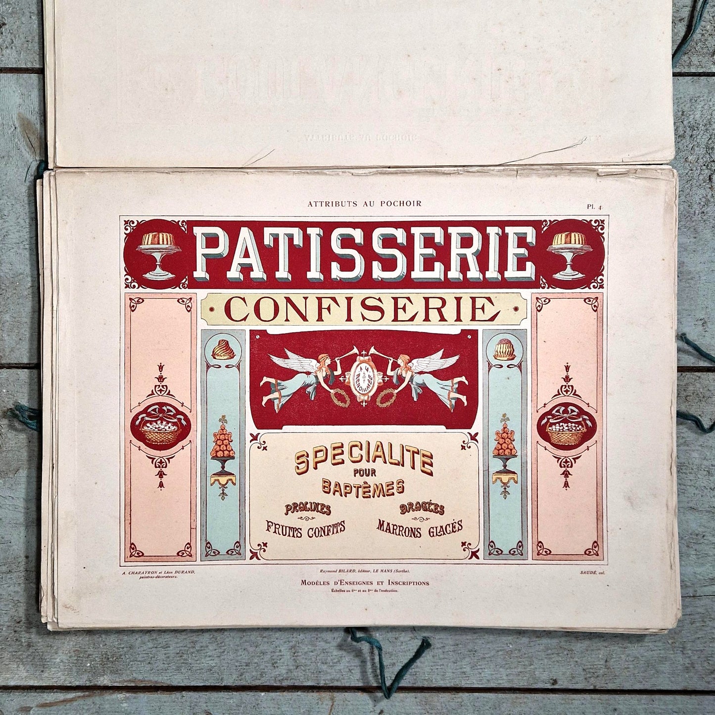 modele decoratif commercial 1900