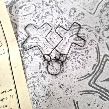 mysterious cross logic game