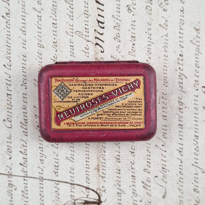 Boîte pharmaceutique « Neutroses-Vichy », Vers 1920