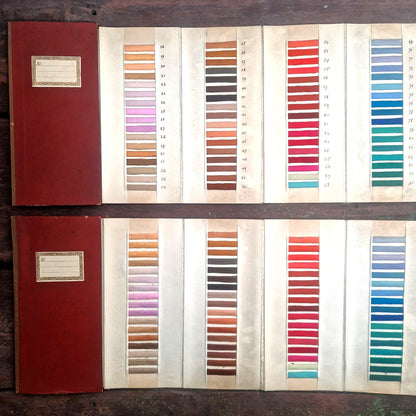 nuancier soieries anciennes tonalités pastel vif