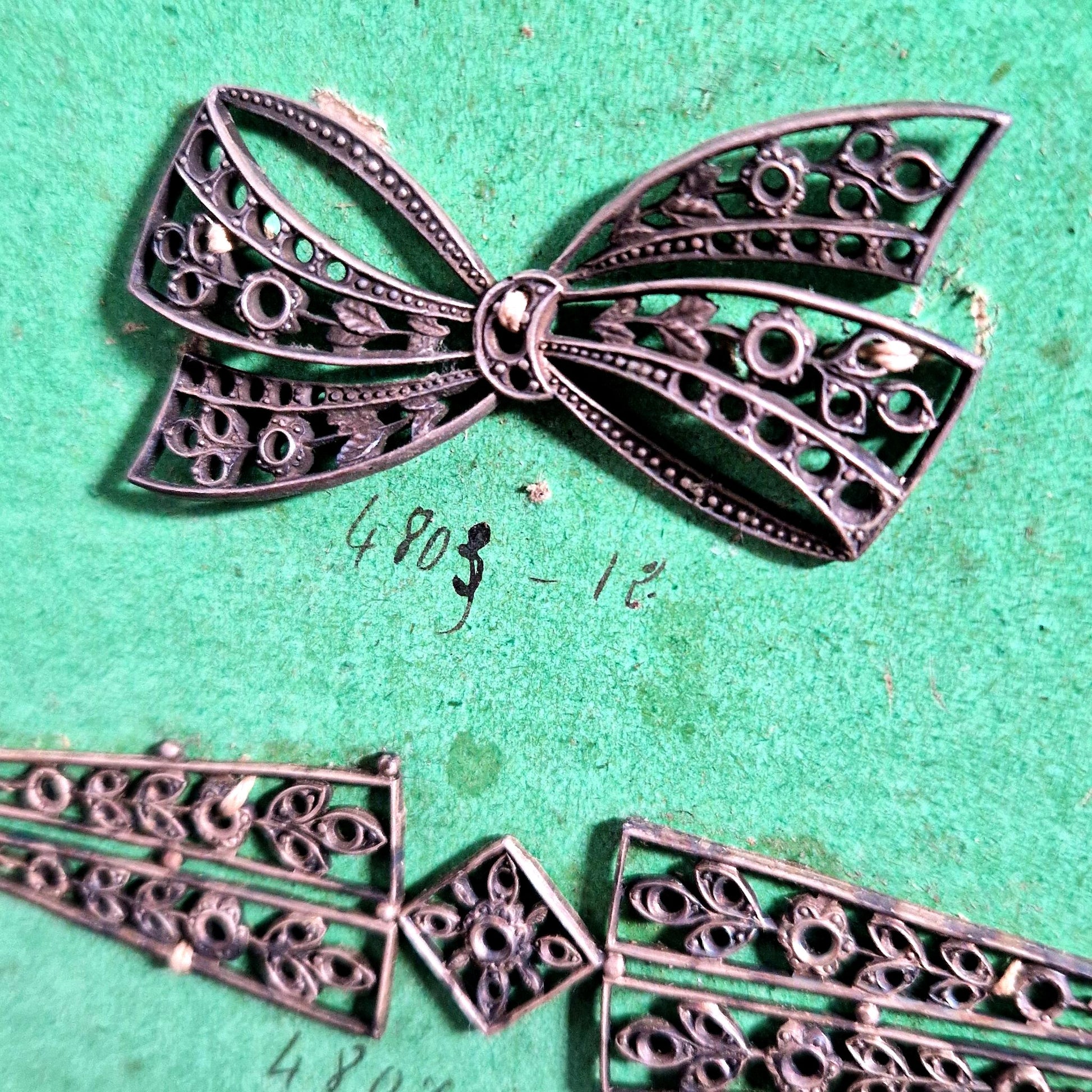 ornements metalliques art nouveau france