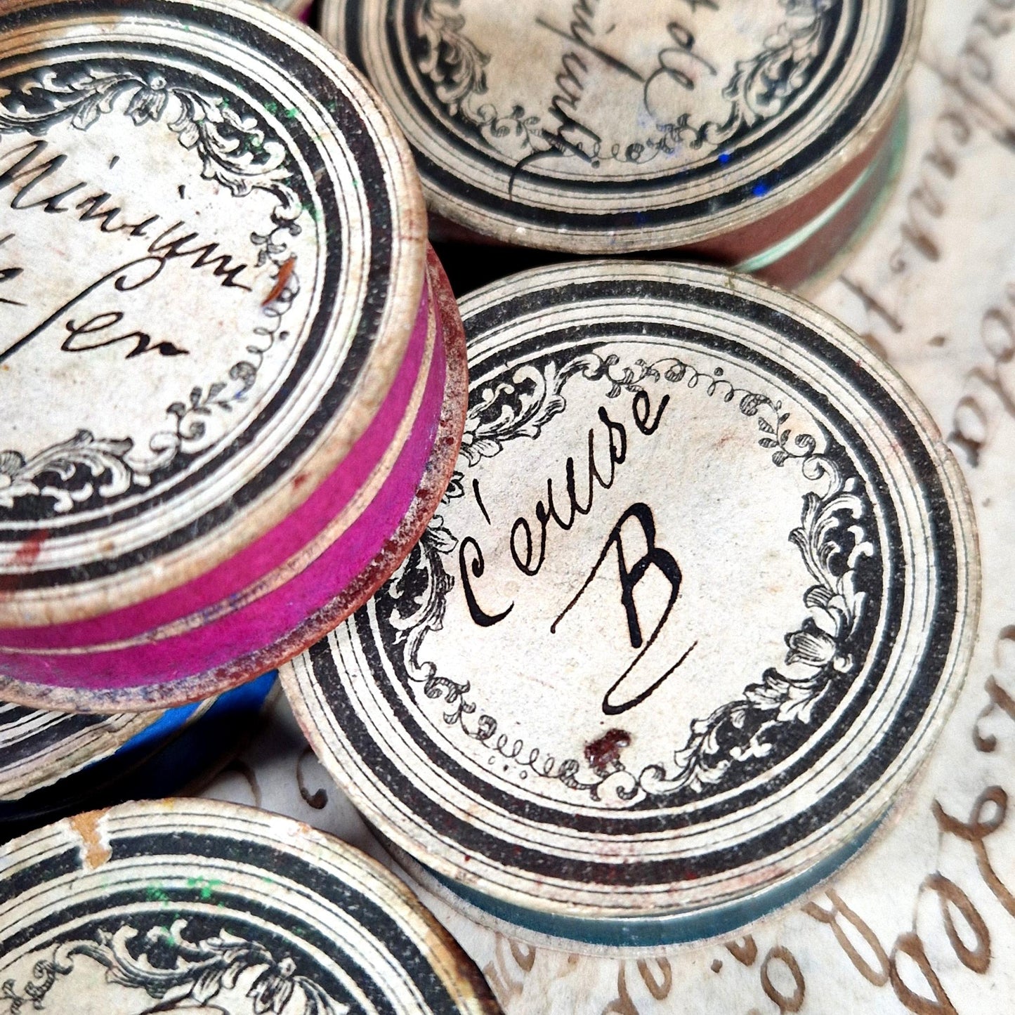 painter pigments antique boxes