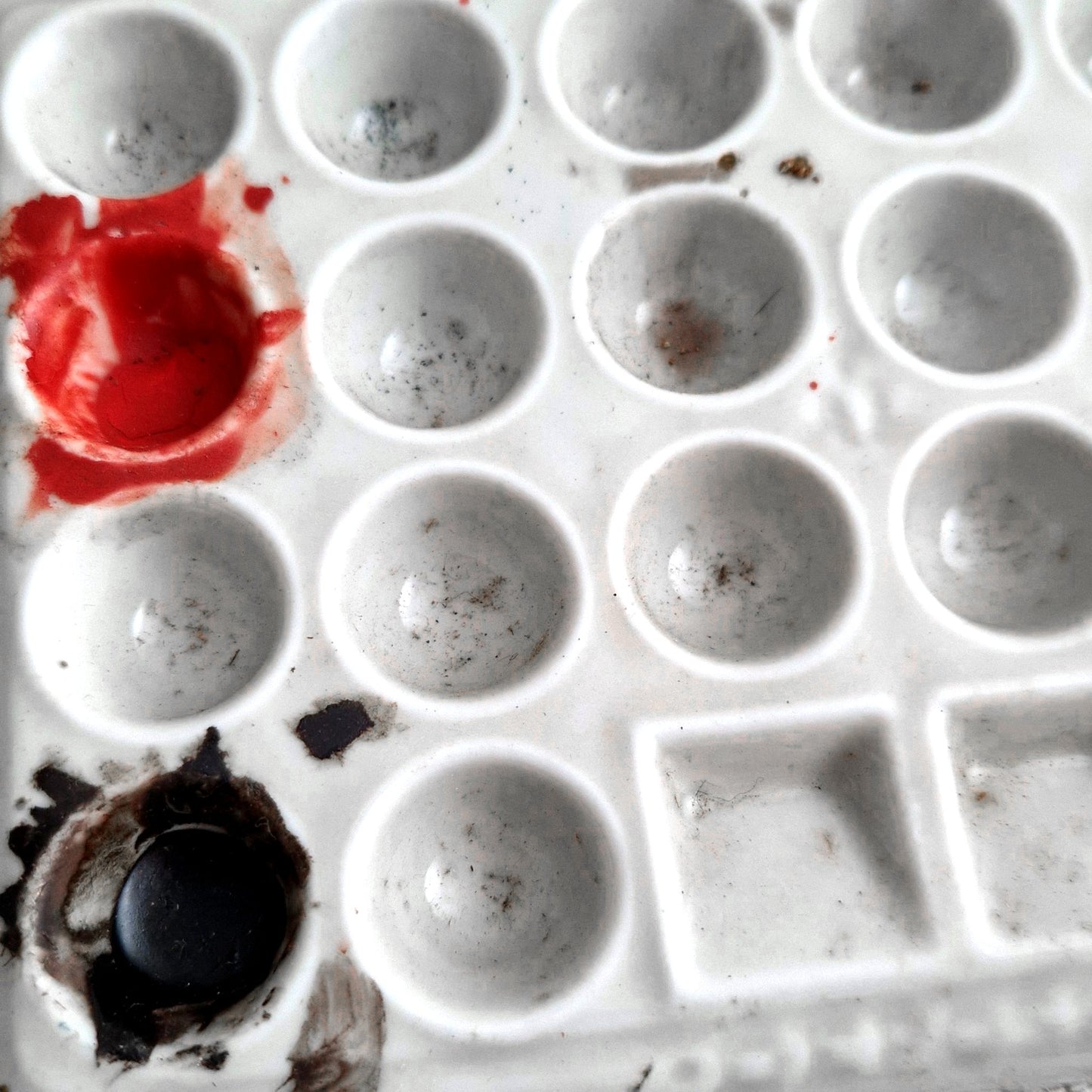 palette en porcelaine de peintre, céramique émaillée