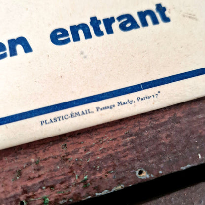 panneau metal toilettes vintage