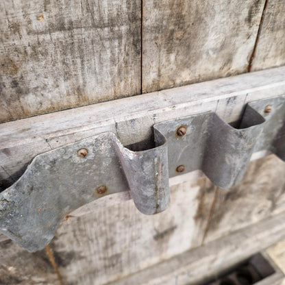 panneau porte drapeaux republicain