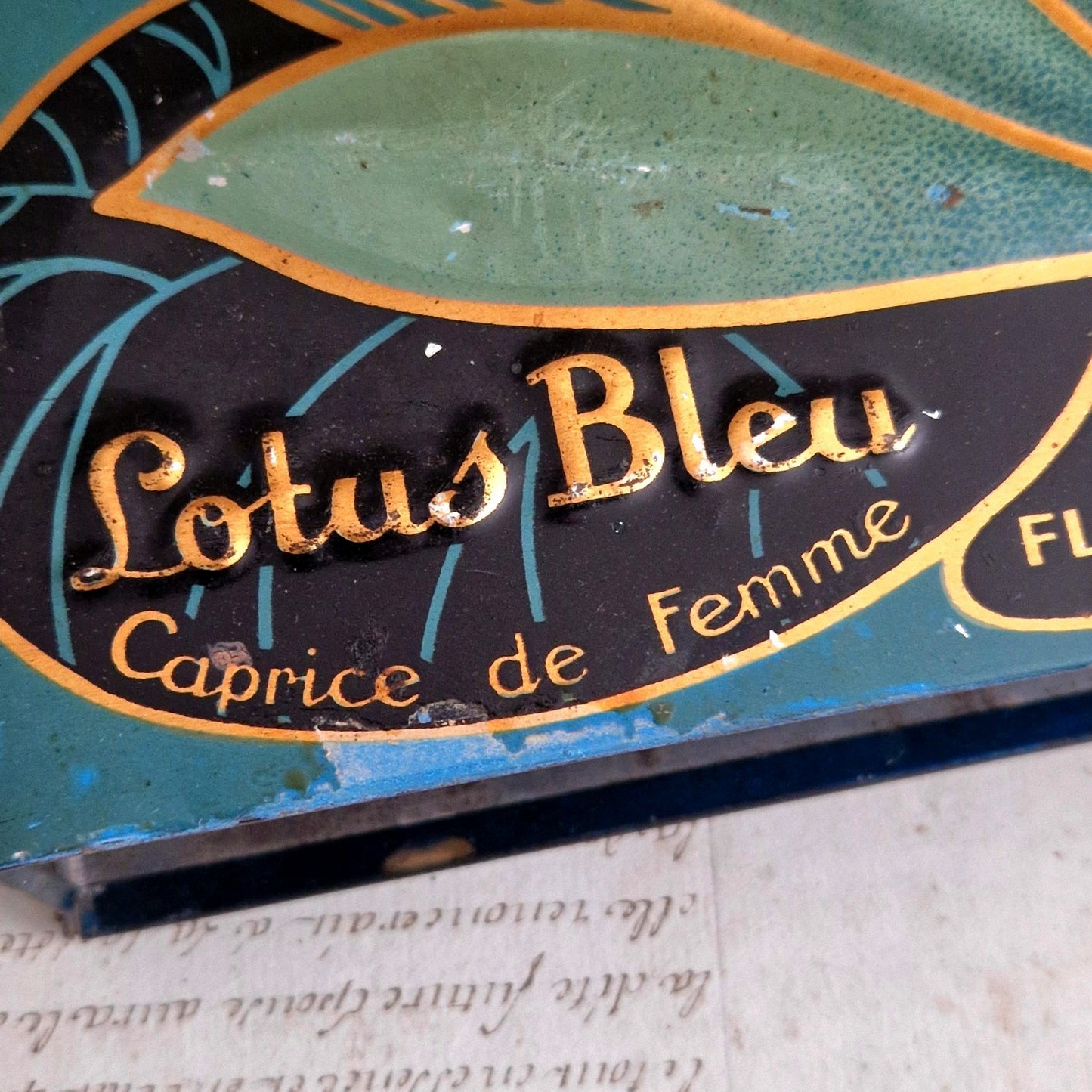 parfum lotus bleu caprice de femme
