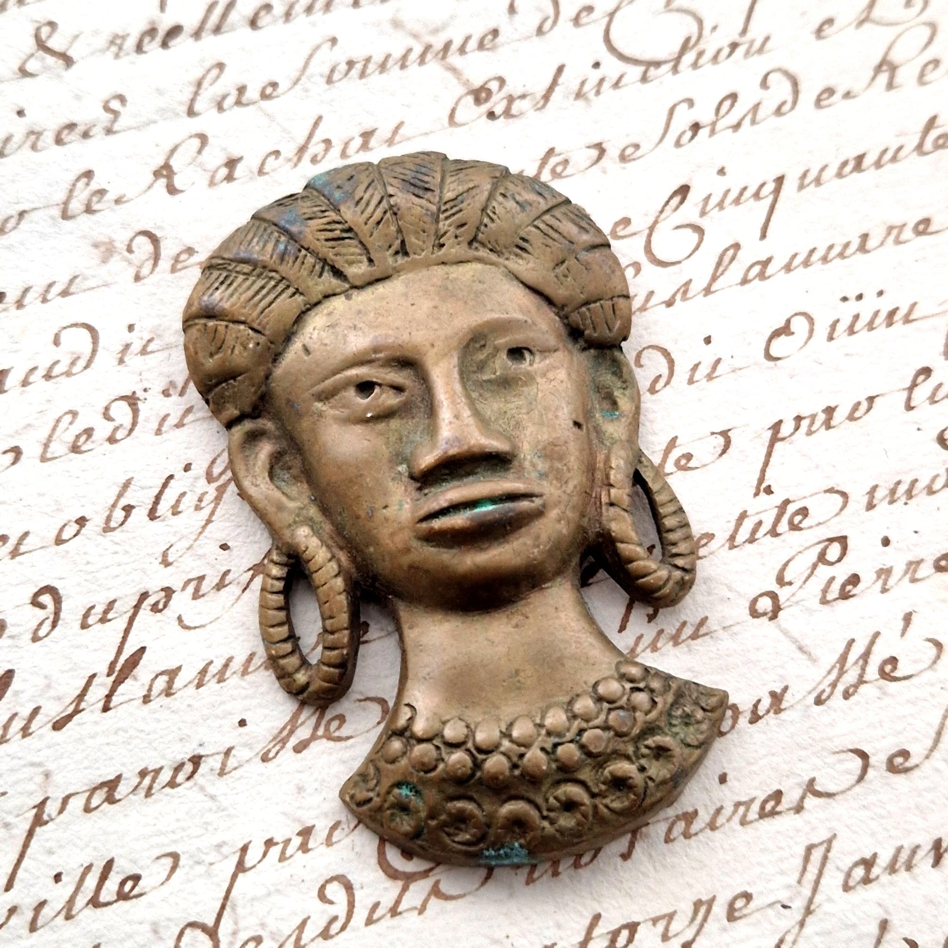 pendentif ancien style ethnique