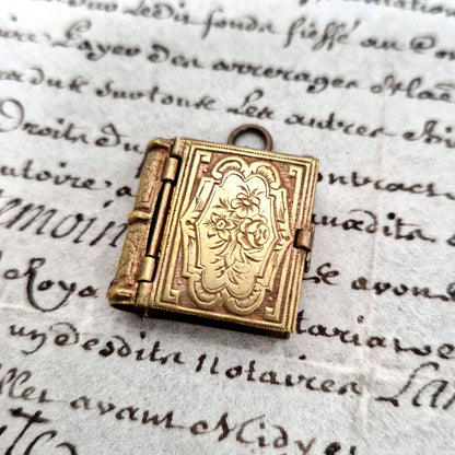 pendentif religieux photos souvenir