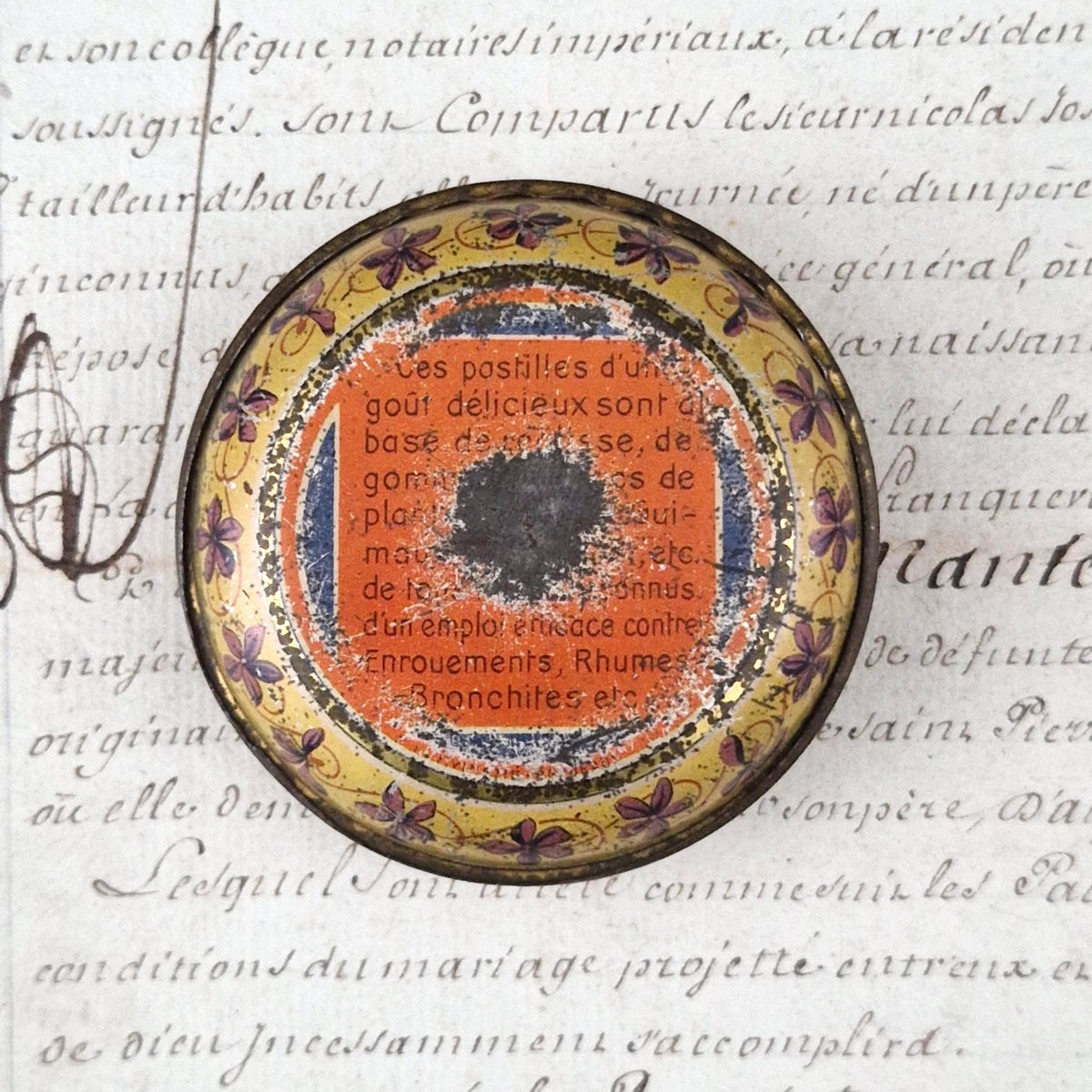 Advertising box for "Poulain Violet Pastilles"