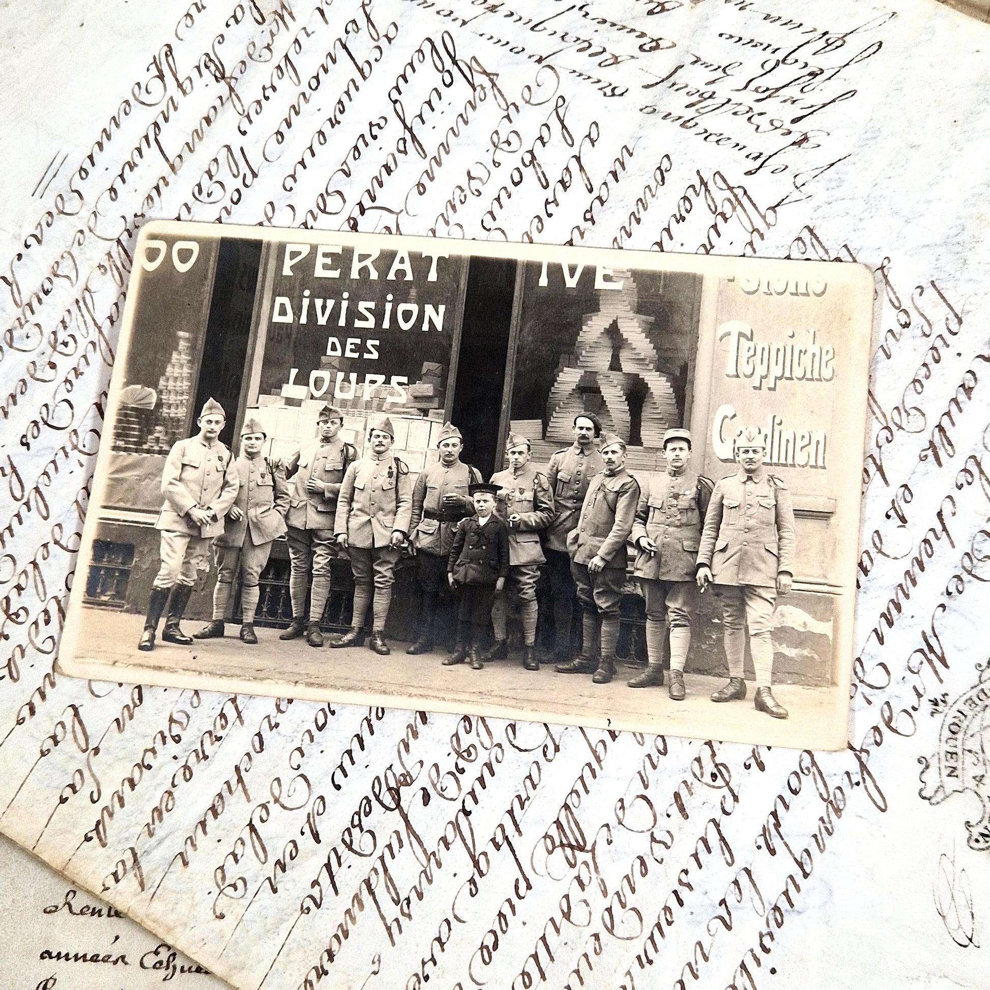 photo ancienne épicerie perat 1918