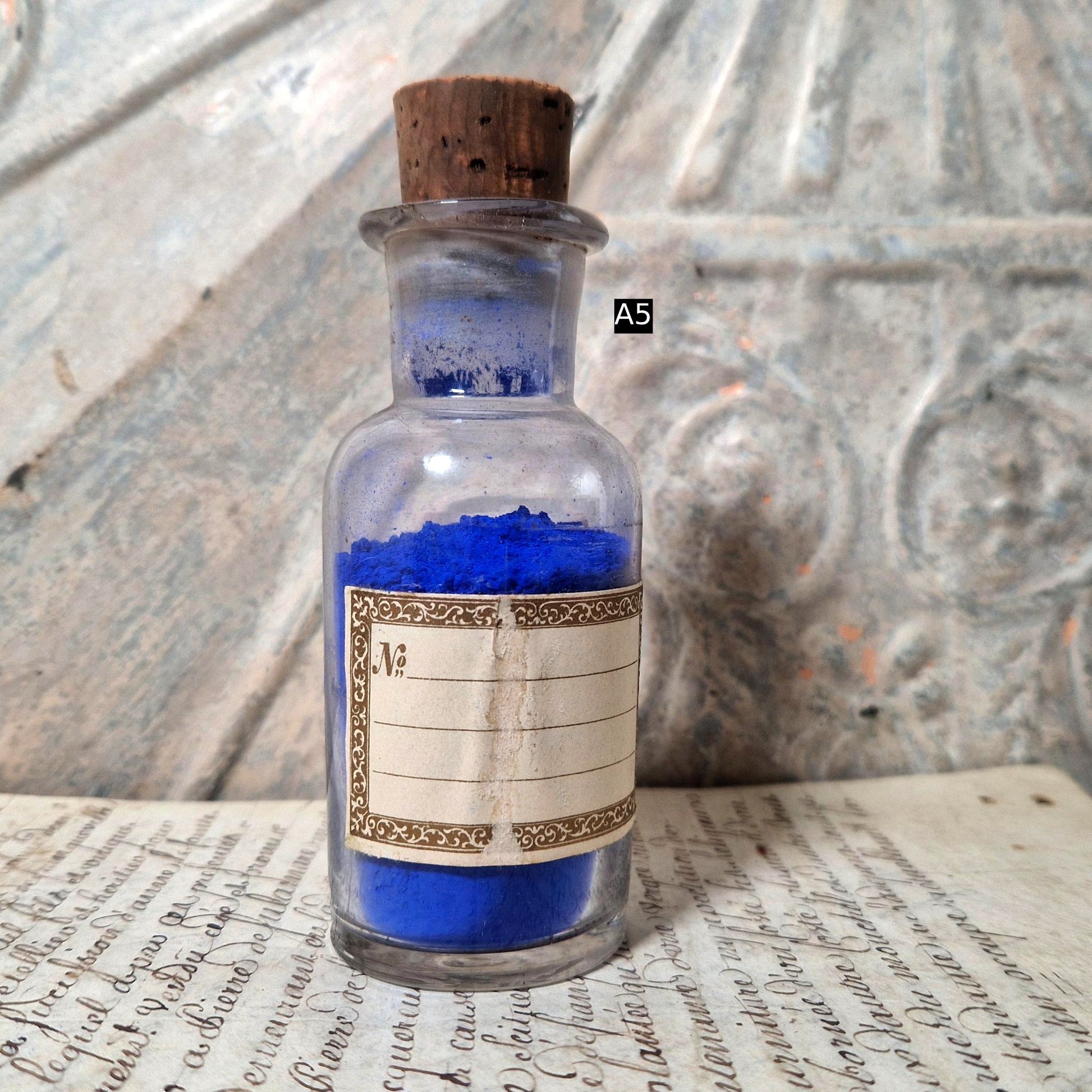 pigment bleu outremer ancien