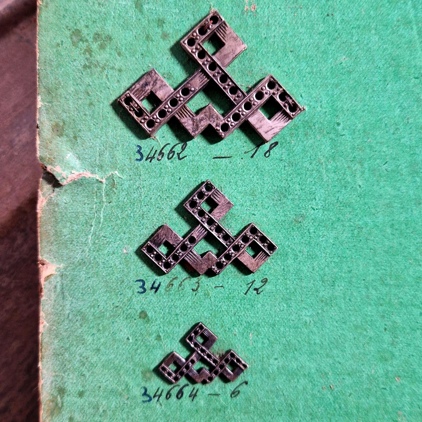 Planche d’échantillons d'ornements Art Déco