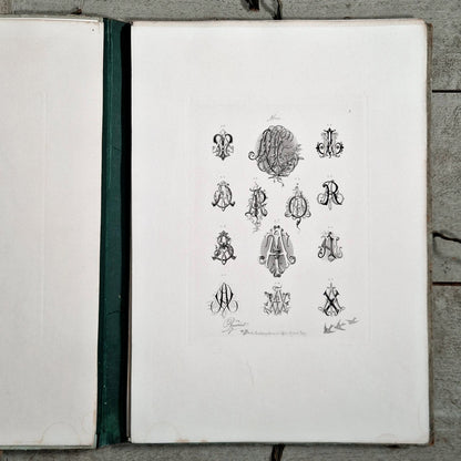 planches ornementales initiales anciennes