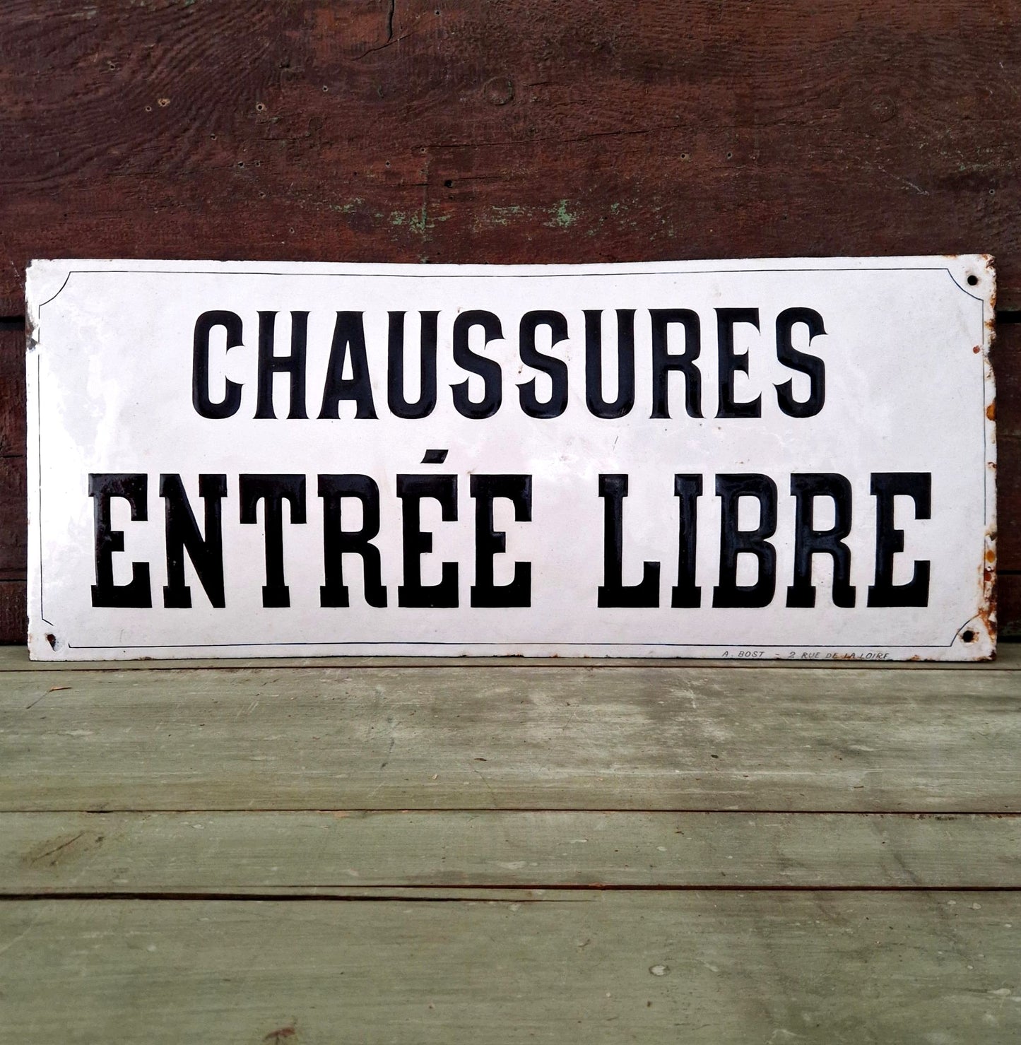plaque chaussures emaillee entree libre