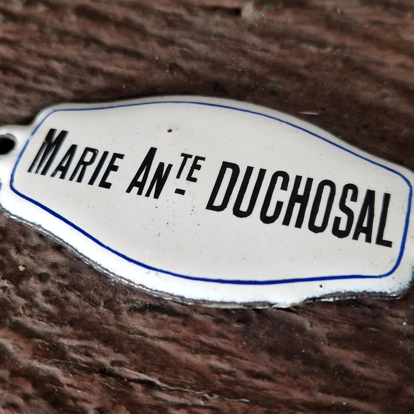 Enamel plaque "Marie Antᵉ Duchosal"