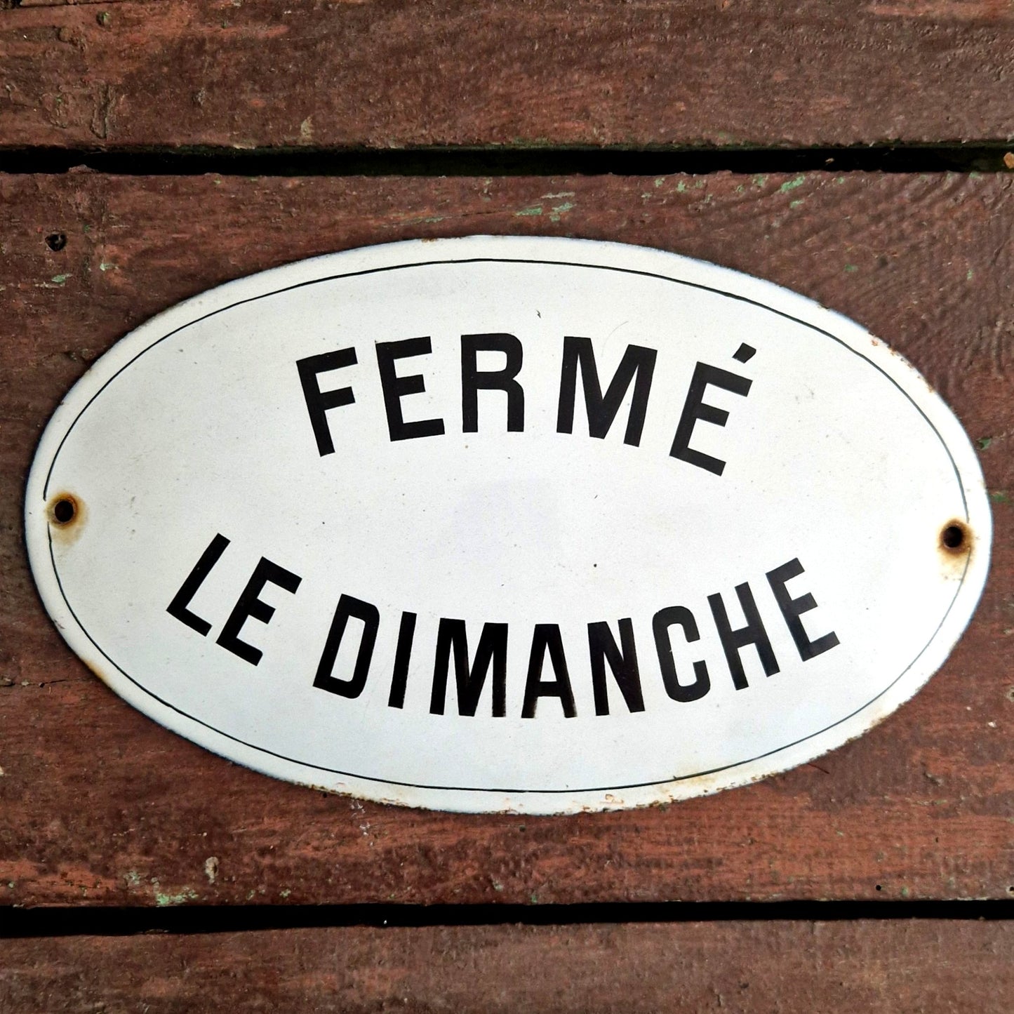 plaque émaillée fermé le dimanche
