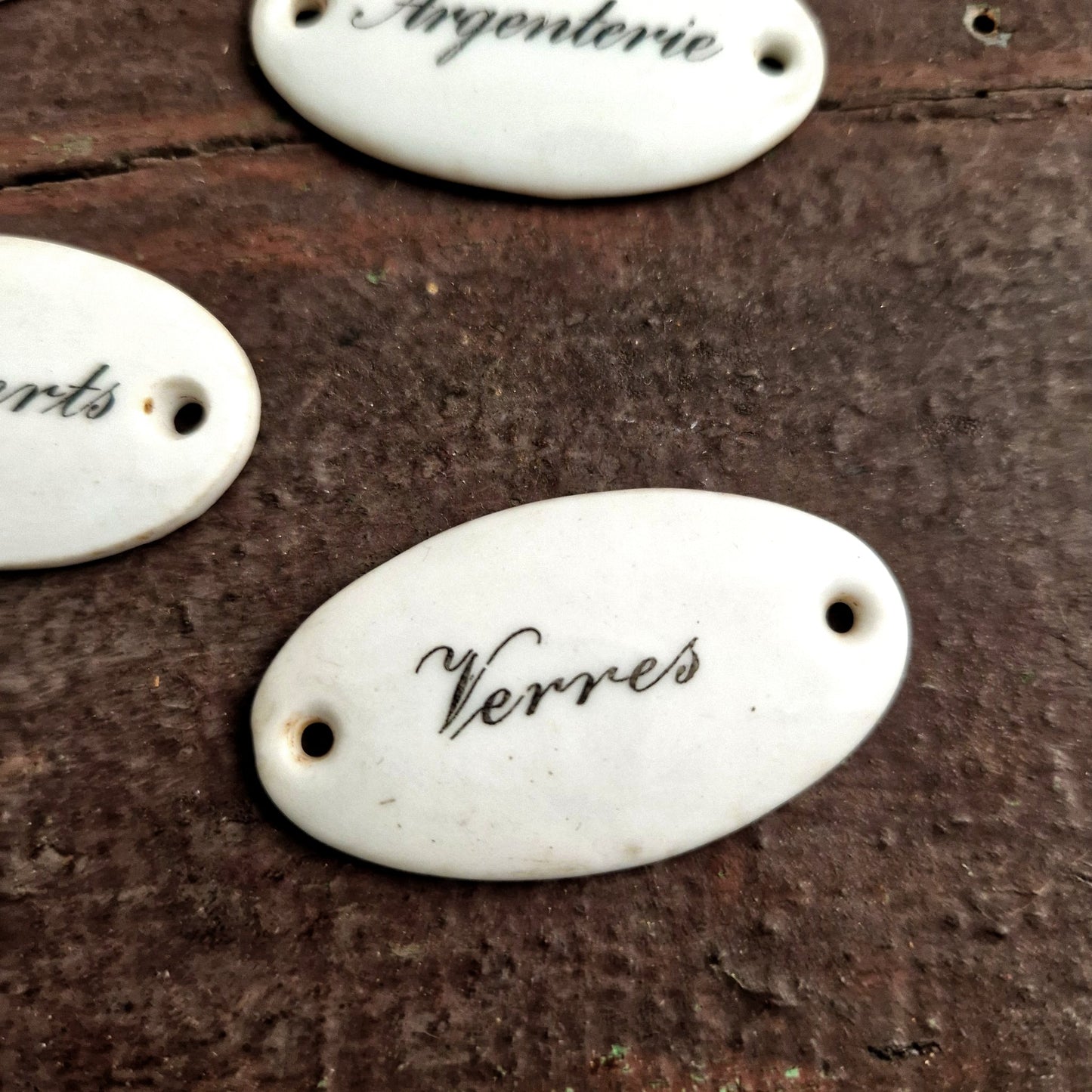 plaque émaillée verres