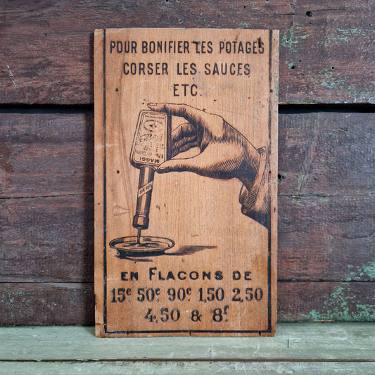 plaque gravee bois maggi ancienne