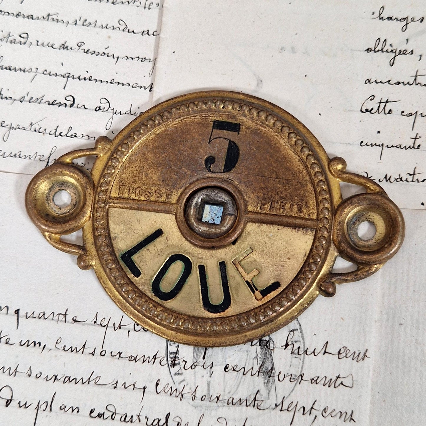 plaque loué  bronze ancienne chambre