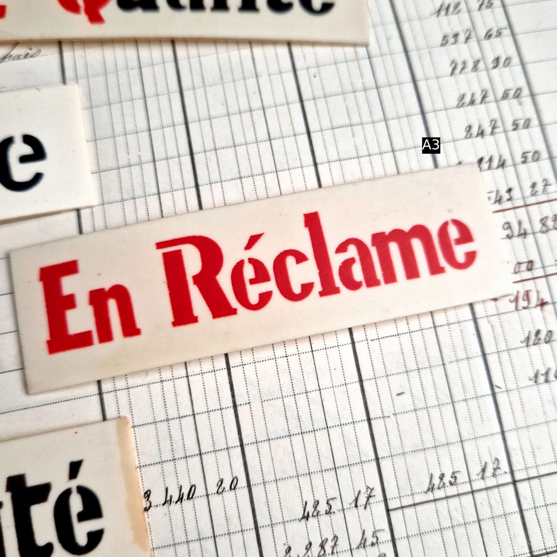 plaque plastique commerce vintage