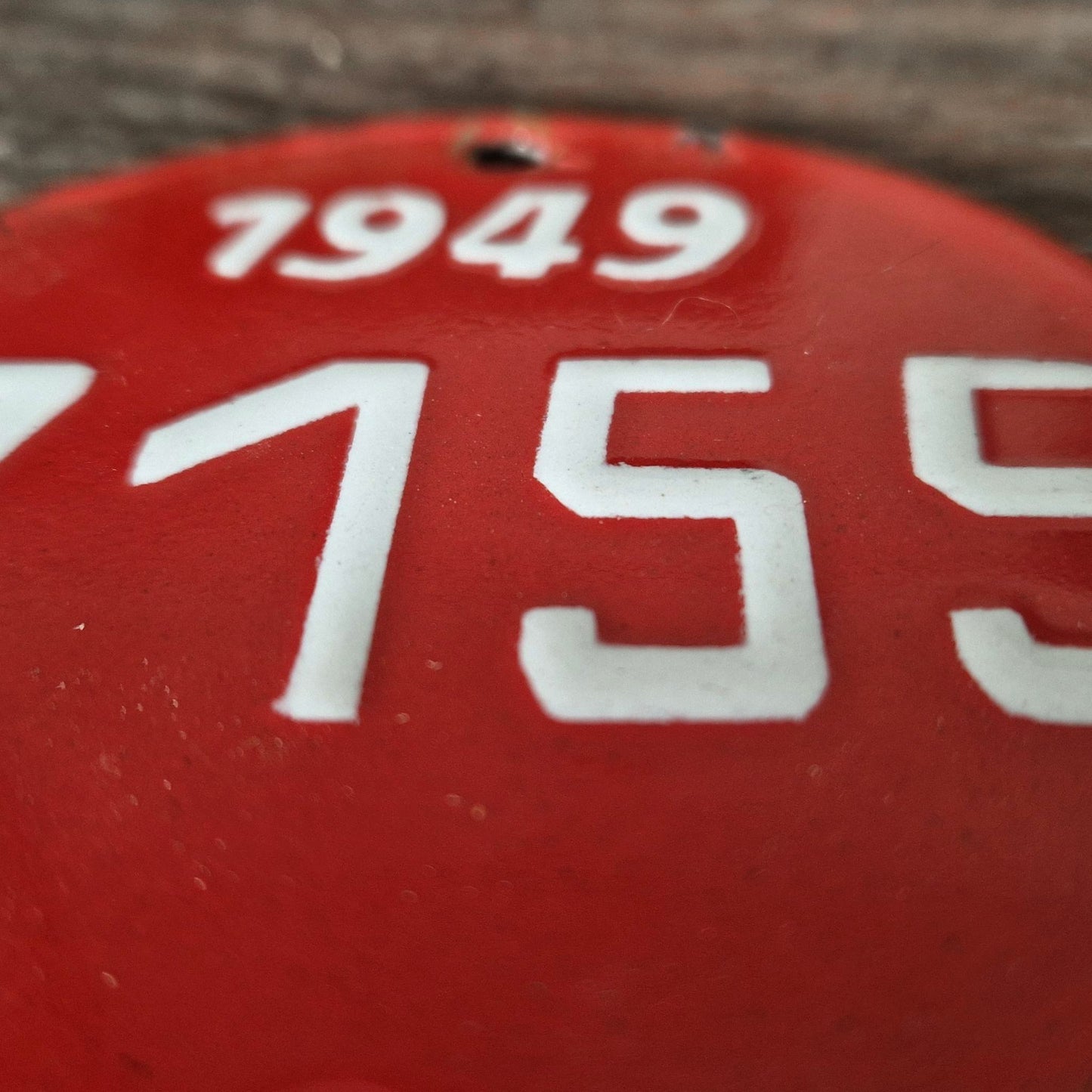 Plaque émaillée « Numéro 7155 » - 1949
