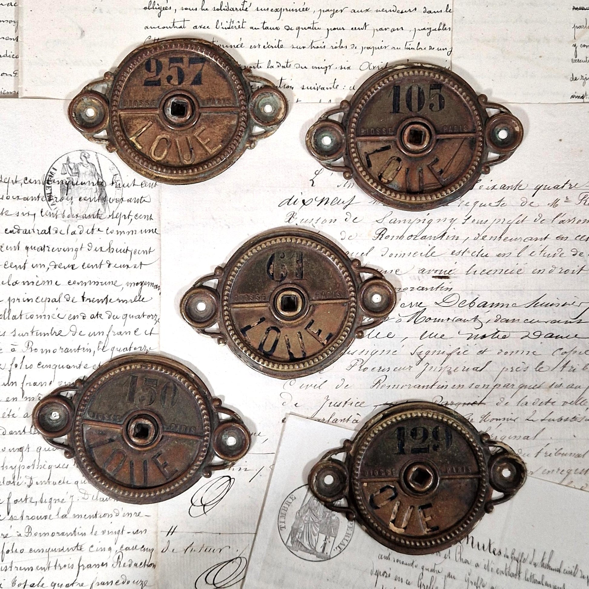 plaques chambre hotel loué