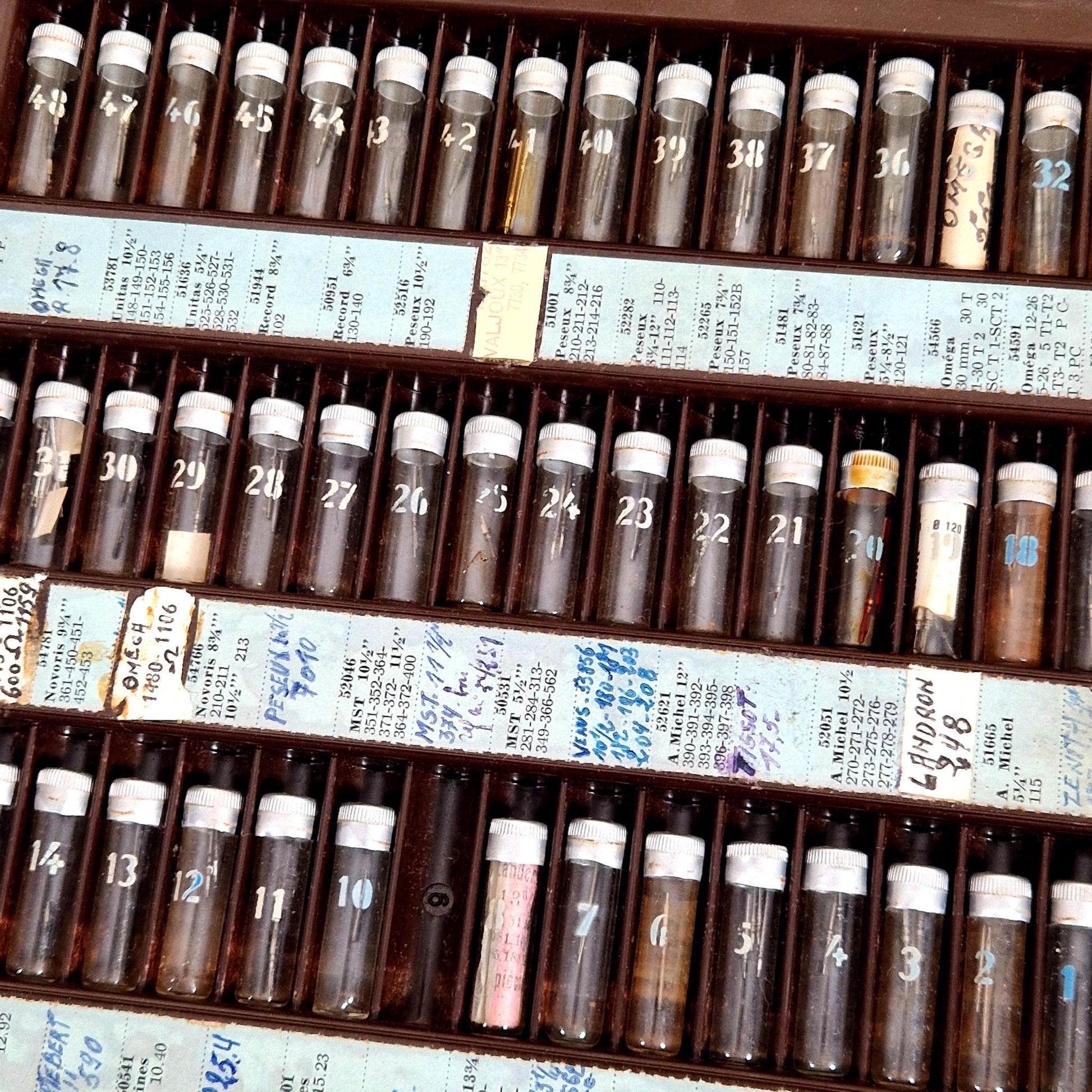 plateau horlogerie vintage calibres eta as fhf