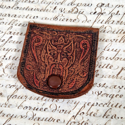 pochette cuir demon art nouveau