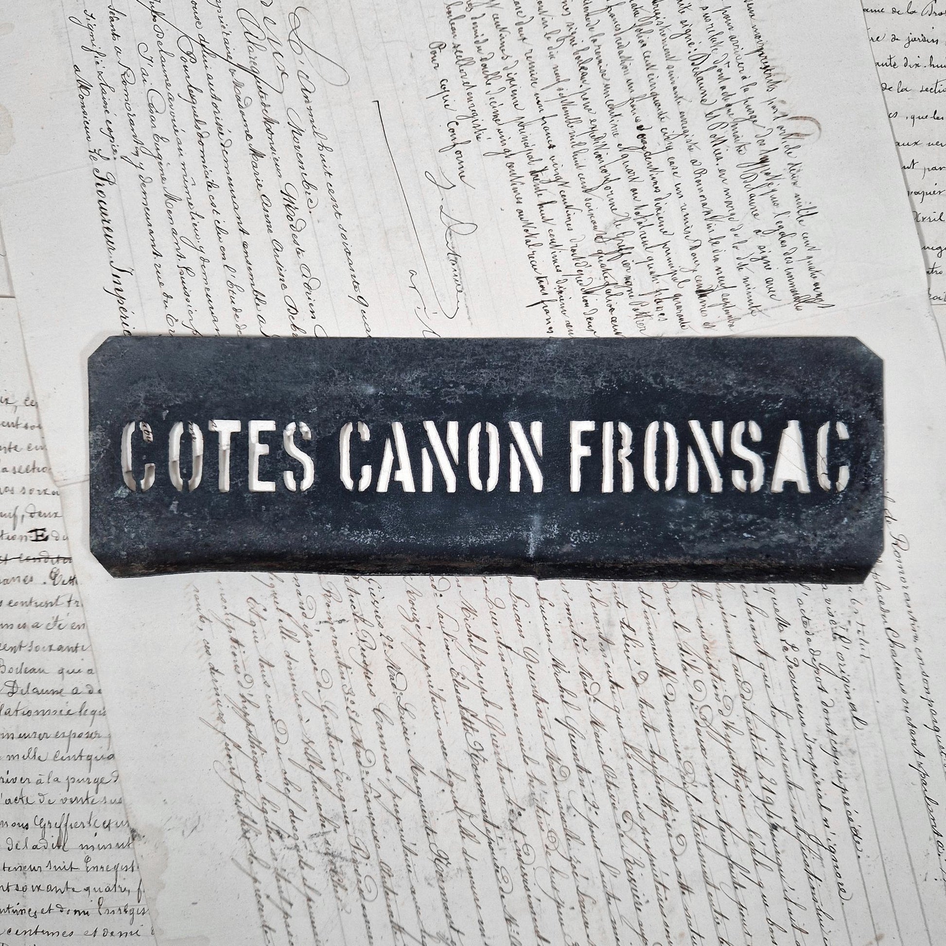 pochoir ancien cerons bordeaux