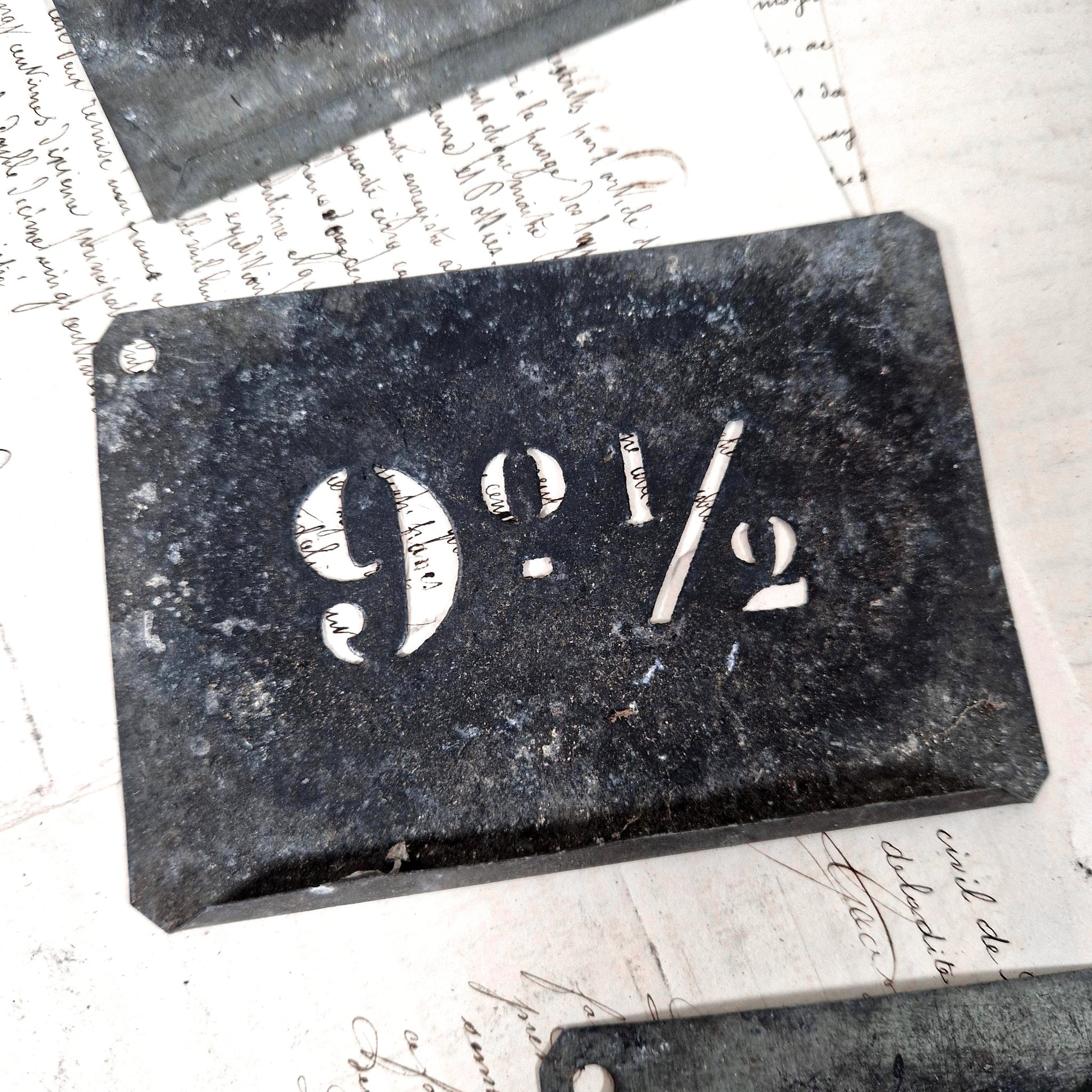 pochoir marquage fut distillerie 7-12