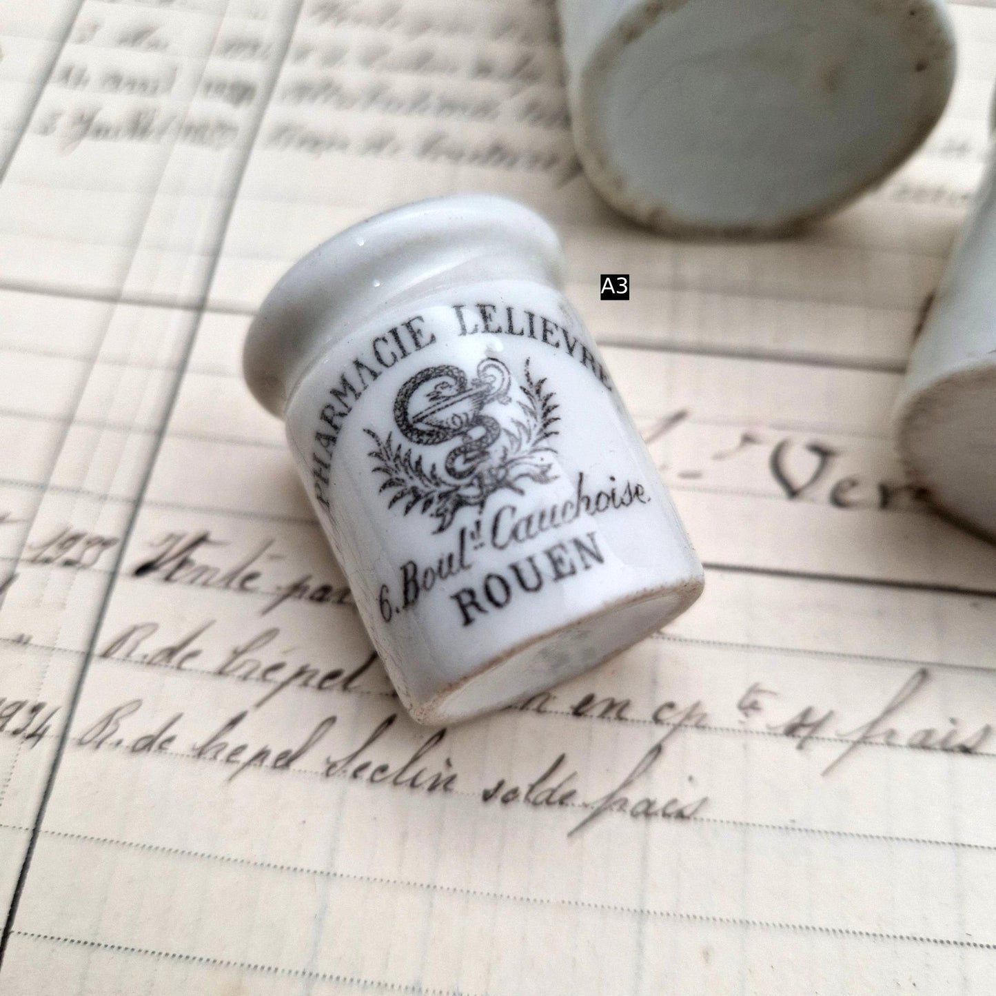 pot porcelaine pharmacie lelievre rouen